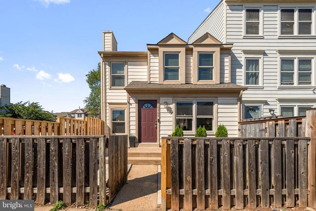 10466 PARADISE CT, Manassas, VA 20109