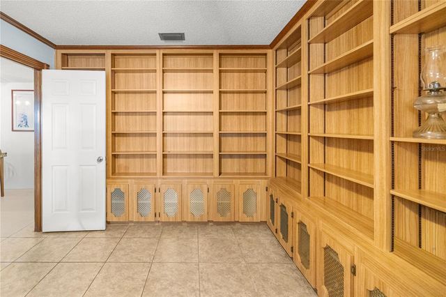 8412 SW 93RD PLACE D, Ocala, FL 34481