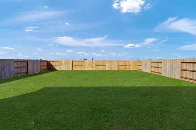 226 Rustic Alder Drive, Crosby, TX 77532