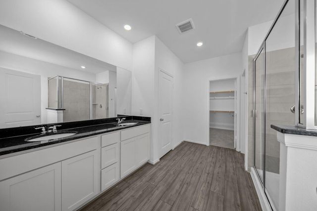 226 Rustic Alder Drive, Crosby, TX 77532