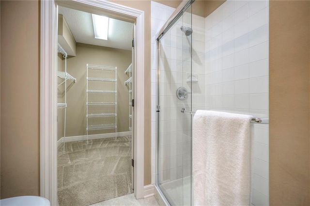 15924 Buena Vista Street, Overland Park, KS 66085