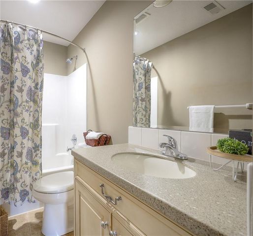 15924 Buena Vista Street, Overland Park, KS 66085