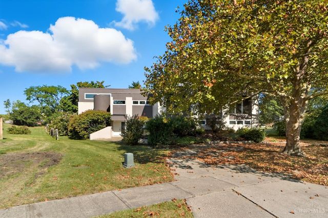 1116 Inner Circle Drive, Forest Park, OH 45240