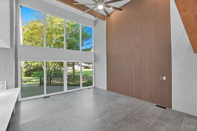 1116 Inner Circle Drive, Forest Park, OH 45240