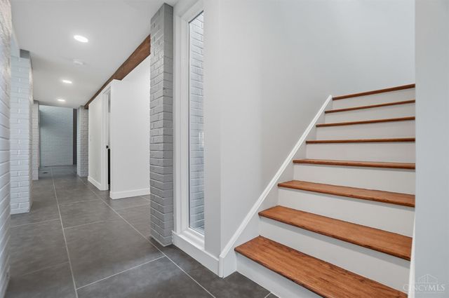 1116 Inner Circle Drive, Forest Park, OH 45240