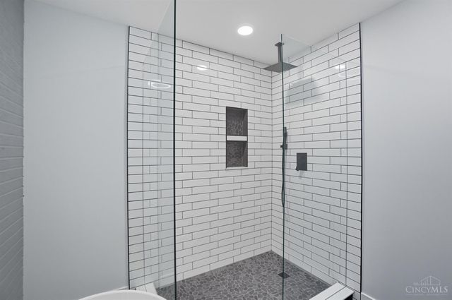 1116 Inner Circle Drive, Forest Park, OH 45240