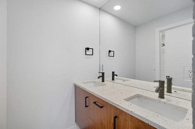 1116 Inner Circle Drive, Forest Park, OH 45240