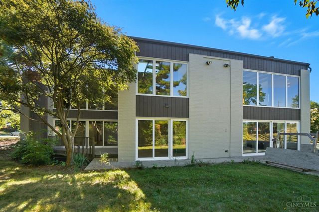 1116 Inner Circle Drive, Forest Park, OH 45240