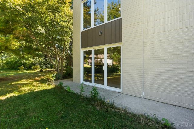 1116 Inner Circle Drive, Forest Park, OH 45240