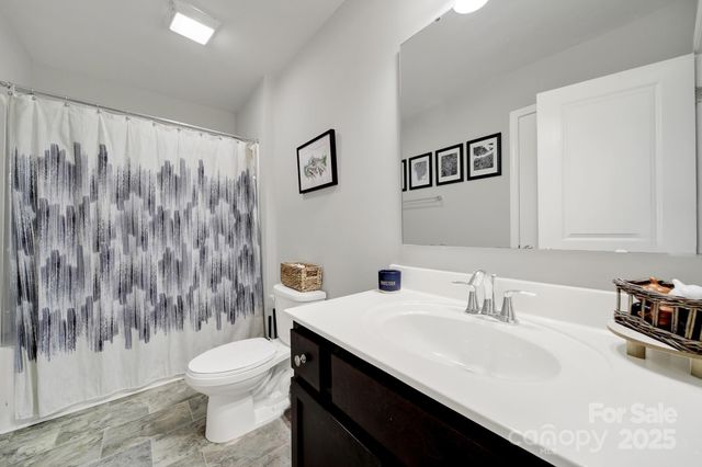 4115 Stockbrook Drive, Charlotte, NC 28215