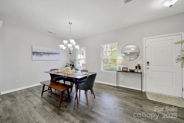 4115 Stockbrook Drive, Charlotte, NC 28215