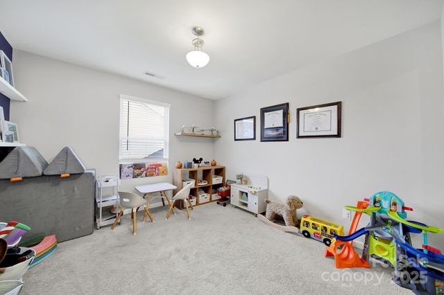 4115 Stockbrook Drive, Charlotte, NC 28215