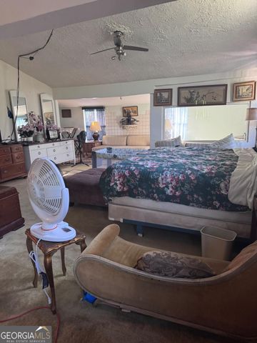 611 S Bead Street, Alma, GA 31510