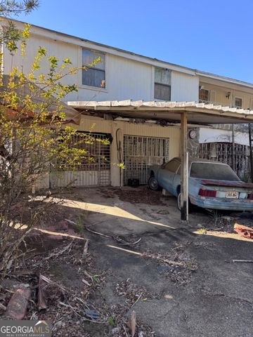 611 S Bead Street, Alma, GA 31510