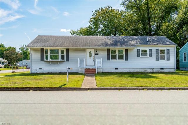116 Twin Oaks DR, Hampton, VA 23666