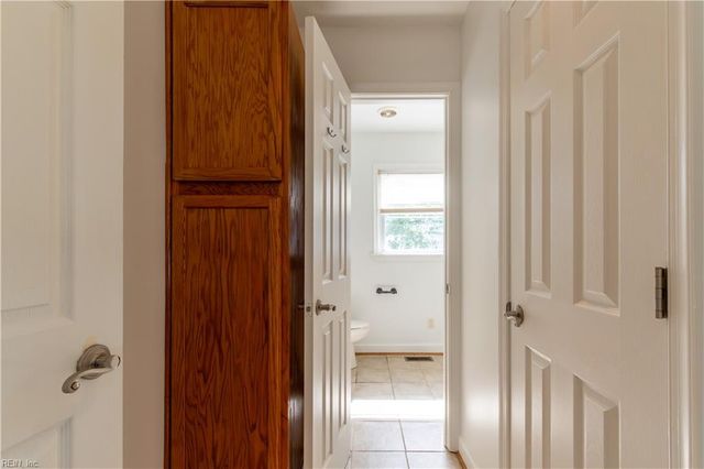 116 Twin Oaks DR, Hampton, VA 23666