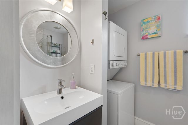 743 E 40th Street, Savannah, GA 31401