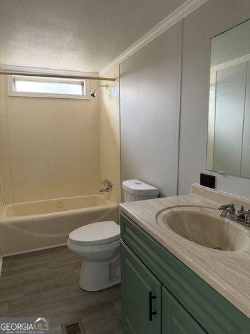 9486 Third District Road, Unadilla, GA 31091