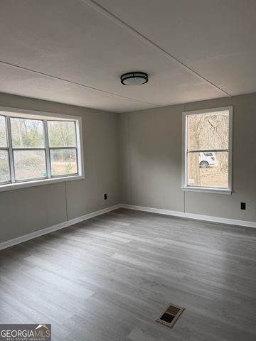 9486 Third District Road, Unadilla, GA 31091