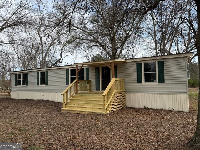 9486 Third District Road, Unadilla, GA 31091