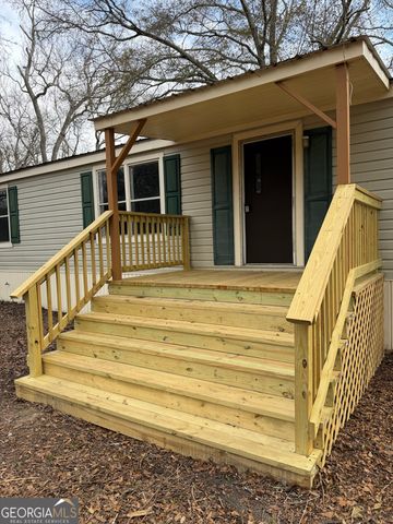 9486 Third District Road, Unadilla, GA 31091