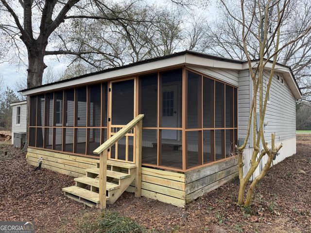 9486 Third District Road, Unadilla, GA 31091