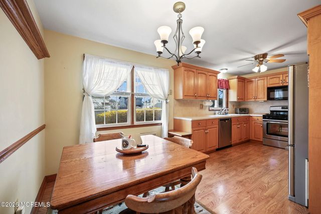 733 3rd Street, Dunellen, NJ 08812