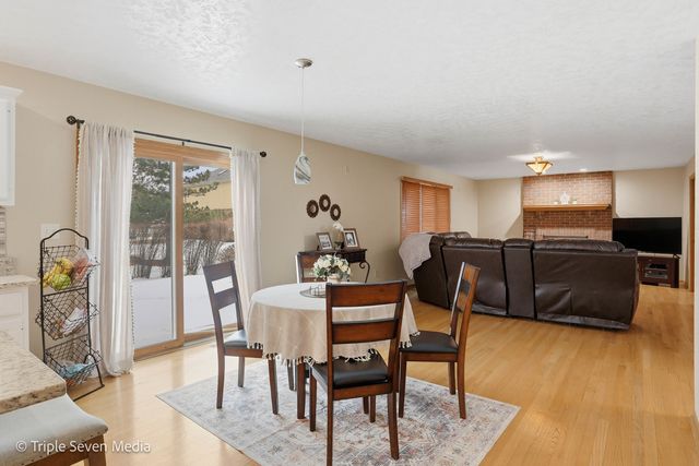 17050 Kerry Avenue, Orland Park, IL 60467