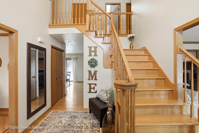 17050 Kerry Avenue, Orland Park, IL 60467