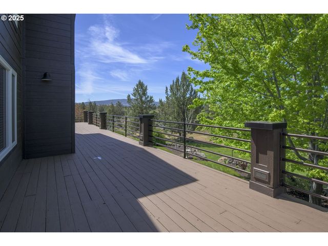1164 Sw PARRISH Ln, Powell Butte, OR 97753