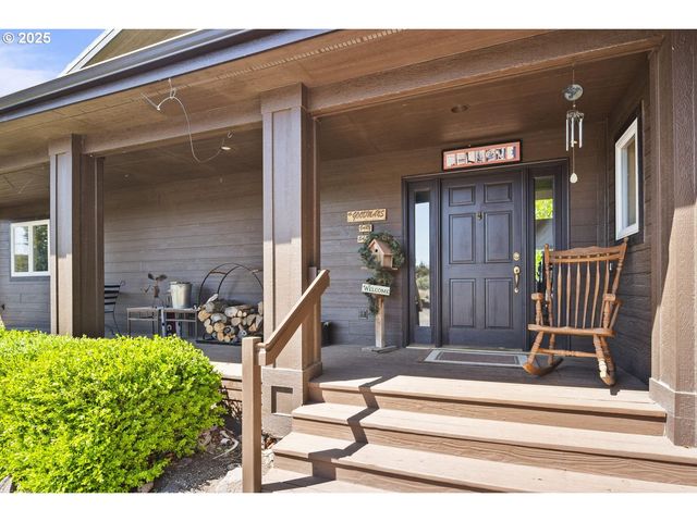 1164 Sw PARRISH Ln, Powell Butte, OR 97753