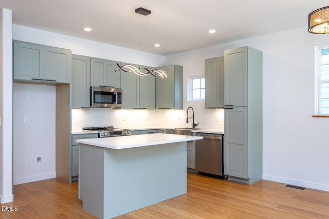 1511 E Lane Street, Raleigh, NC 27610