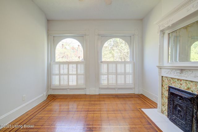 1444 S 2nd St, Louisville, KY 40208