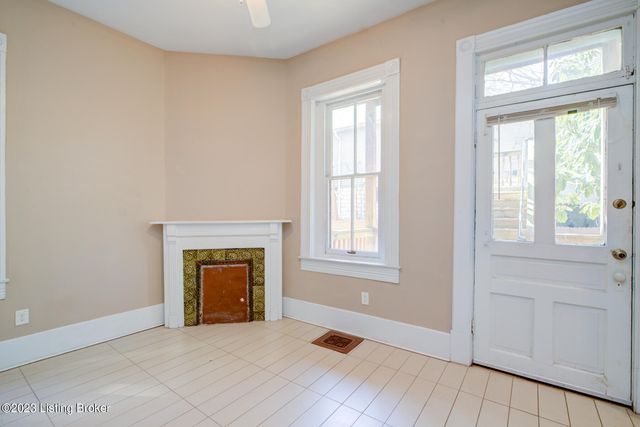 1444 S 2nd St, Louisville, KY 40208