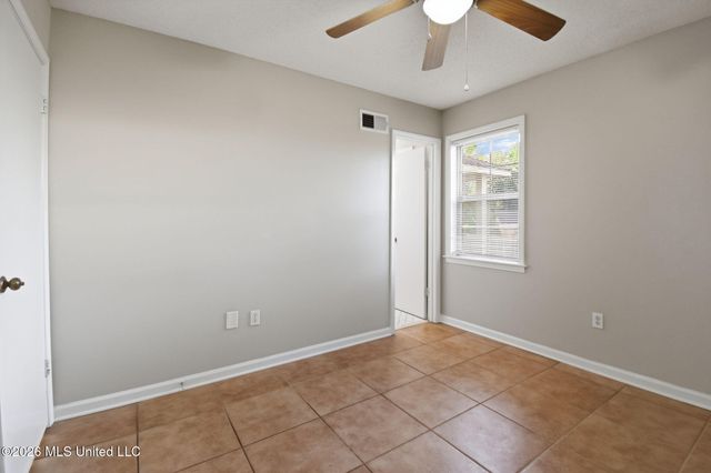 727 Thornwood Drive, Southaven, MS 38671