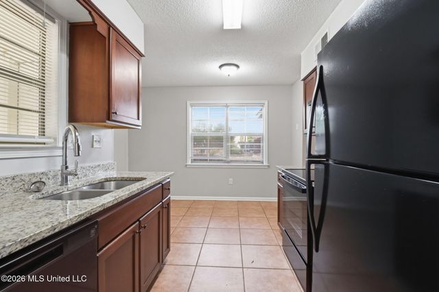 727 Thornwood Drive, Southaven, MS 38671