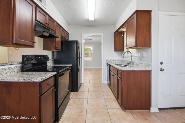 727 Thornwood Drive, Southaven, MS 38671