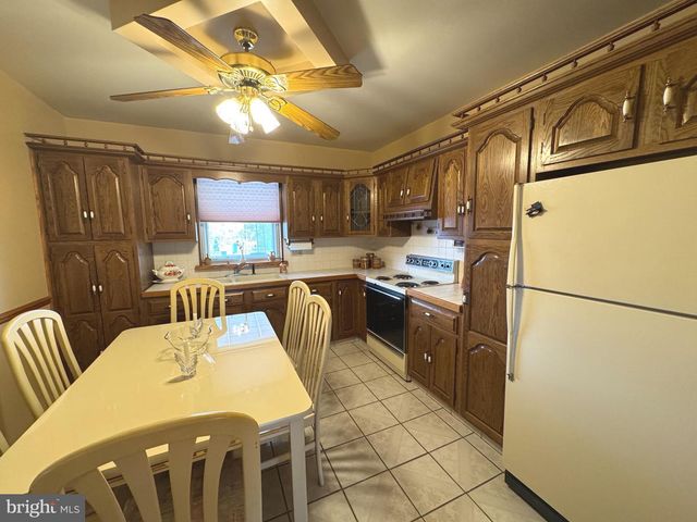 7161 CHARLES STREET, Philadelphia, PA 19135