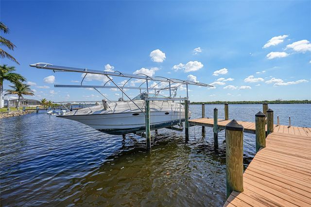 3796 PEACE RIVER DRIVE, Punta Gorda, FL 33983