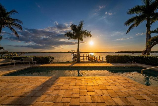 3796 PEACE RIVER DRIVE, Punta Gorda, FL 33983