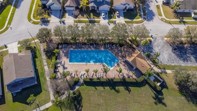 2944 PRAIRIE IRIS DRIVE, Land O Lakes, FL 34638