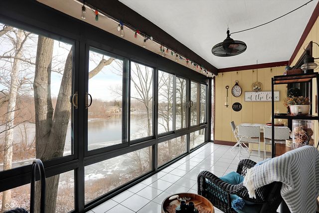 201 Bluffs Circle E, Noblesville, IN 46062