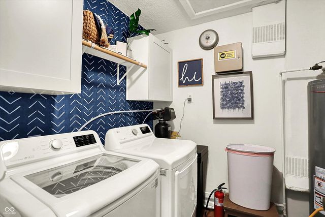 201 Bluffs Circle E, Noblesville, IN 46062