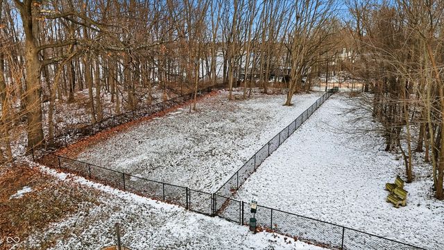 201 Bluffs Circle E, Noblesville, IN 46062