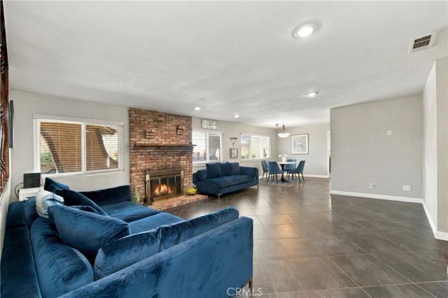 16800 Sendero Del Charro, Riverside, CA 92504