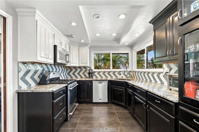 16800 Sendero Del Charro, Riverside, CA 92504