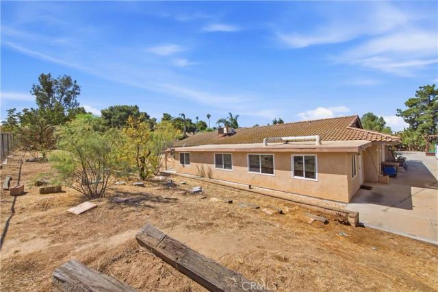 16800 Sendero Del Charro, Riverside, CA 92504