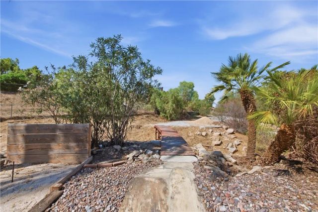 16800 Sendero Del Charro, Riverside, CA 92504