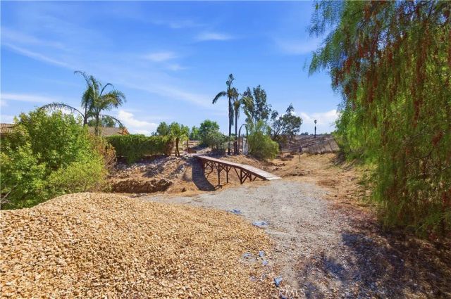 16800 Sendero Del Charro, Riverside, CA 92504