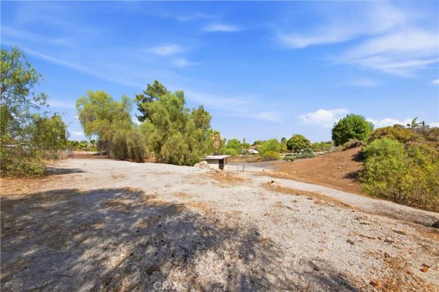 16800 Sendero Del Charro, Riverside, CA 92504